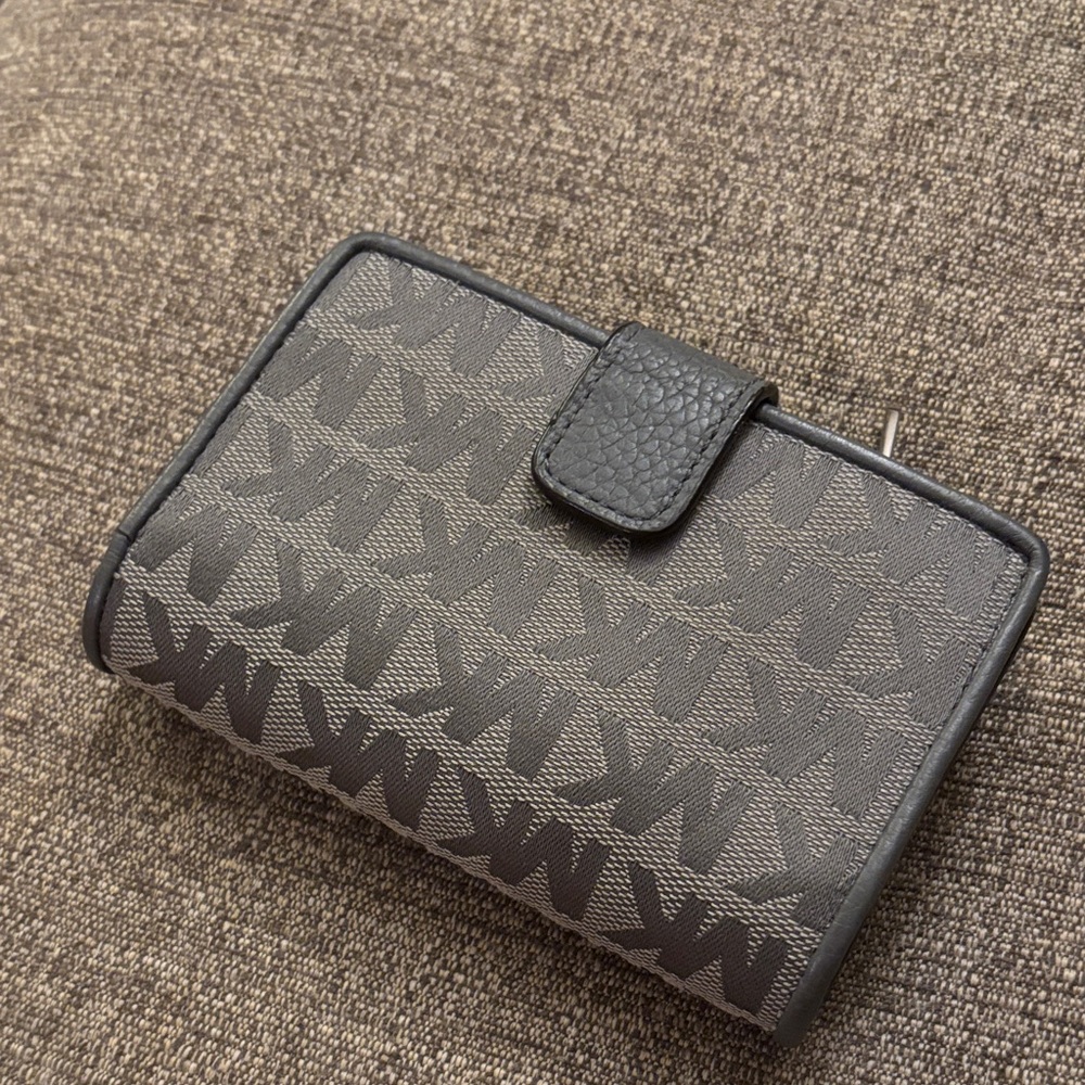 Michael Kors like new Monogram Black and Gray Wallet
